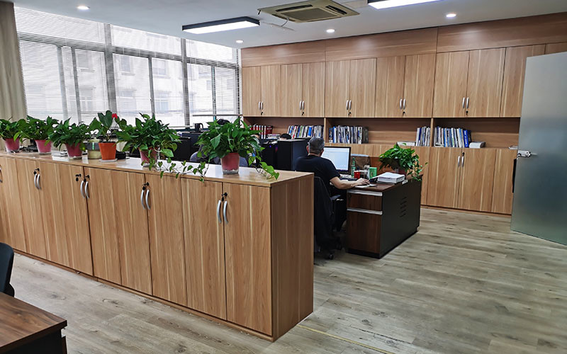 Wuxi Hengtai Cable Machinery Manufacture Co., Ltd 製造者の生産ライン